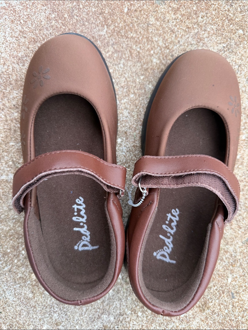 Ped Lite Brown Edie Mary Jane Shoes. Size 7.5 NEW